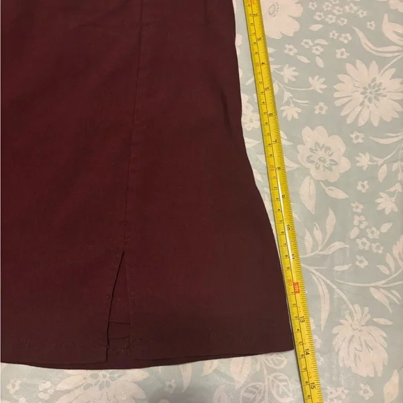SOLD DO NOT BUY Wild Fable dark moody maroon or burgundy Women's Skort - Picture 5 of 6